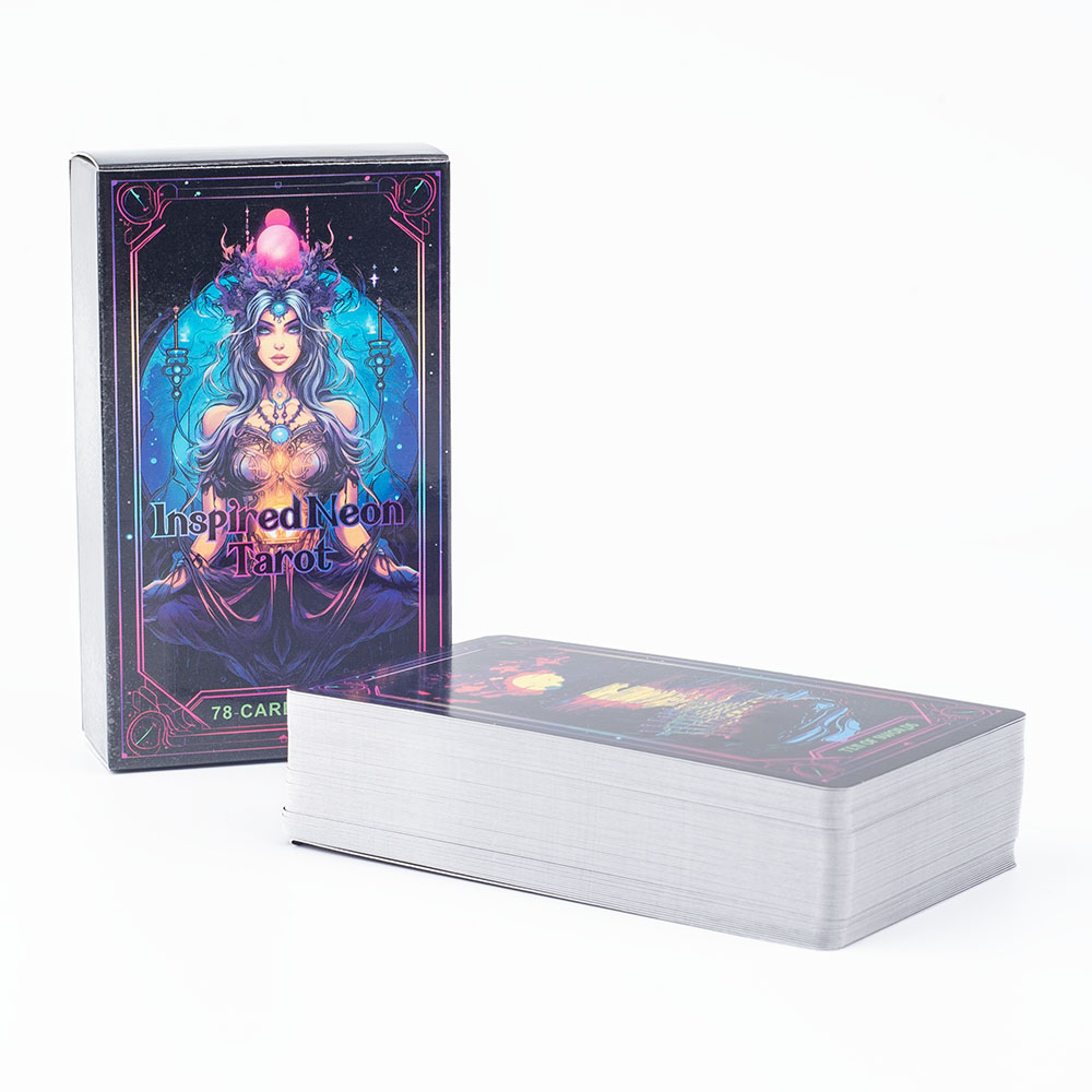 Mazzo di tarocchi ispirati al  - Tarot Deck With Guidebook recensione e prezzo